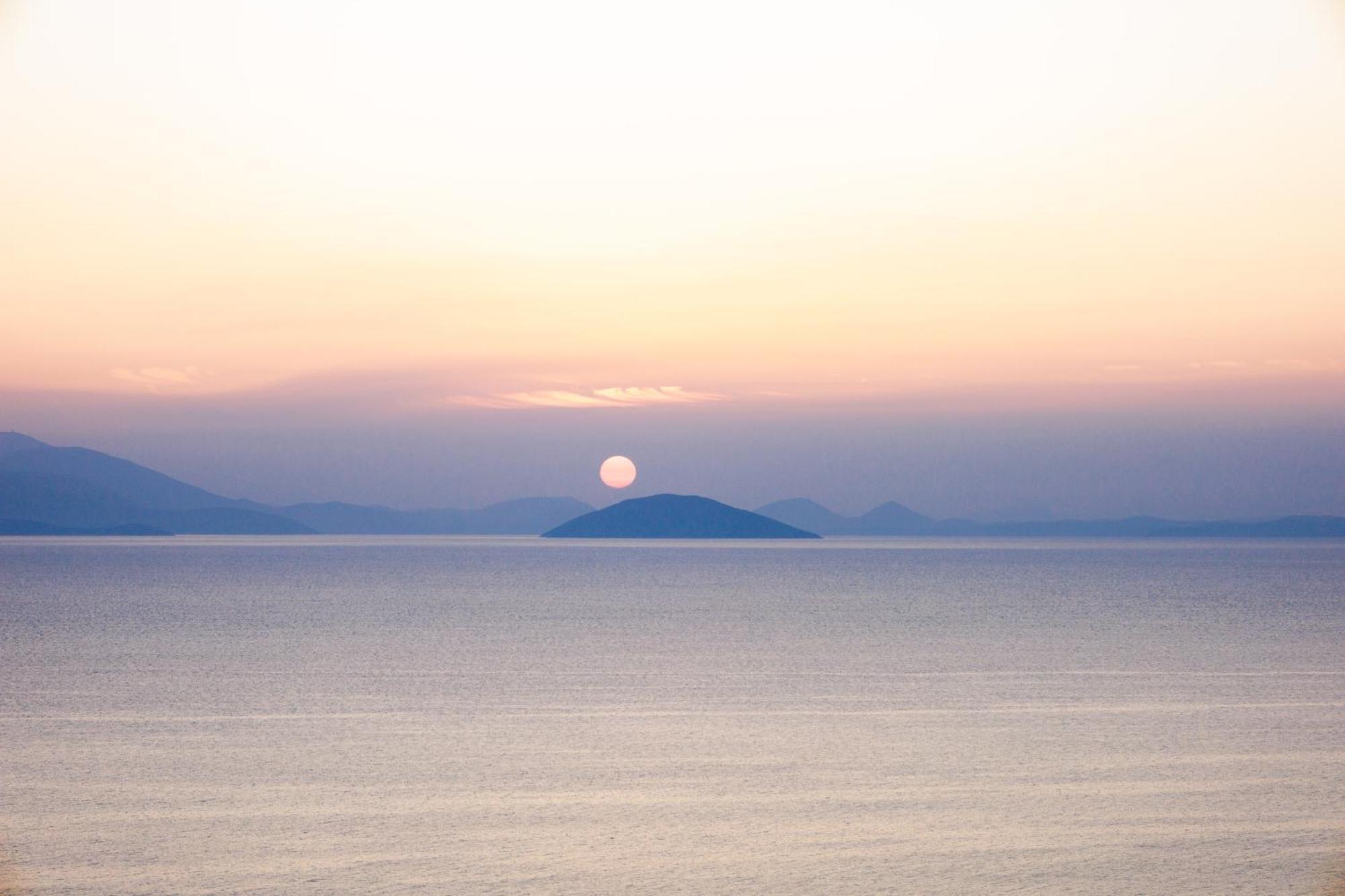 Blue Horizon Suites Parálion Ástros Eksteriør bilde