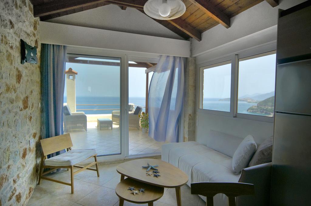 Blue Horizon Suites Parálion Ástros Eksteriør bilde