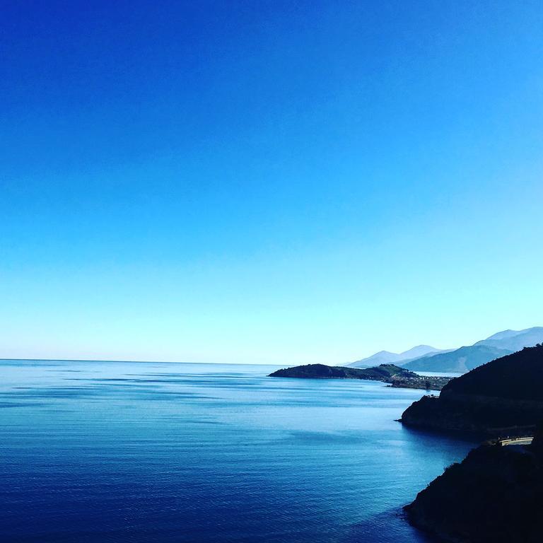 Blue Horizon Suites Parálion Ástros Eksteriør bilde